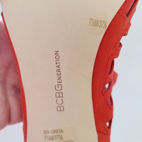 BCBGeneration Drita Red Suede Leather Laser Cut Zip Stilletto Heels - Picture 9 of 10